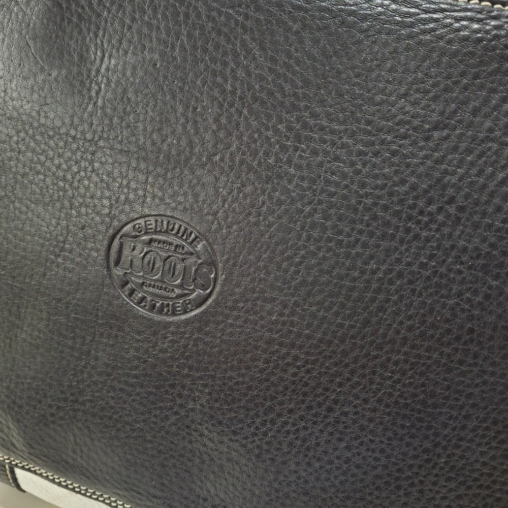 Black Pebbled Leather Weekender Carryall Duffle – Classic Roots Travel Bag - Picture 7 of 10
